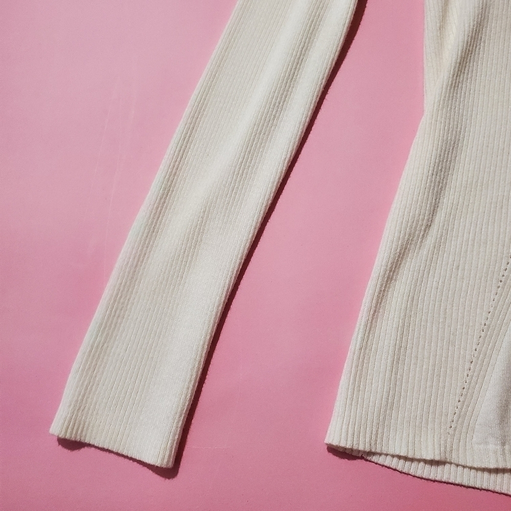 DKNY Jeans Off White Cream Ivory Knit V Neck Sweater - Picture 7 of 12